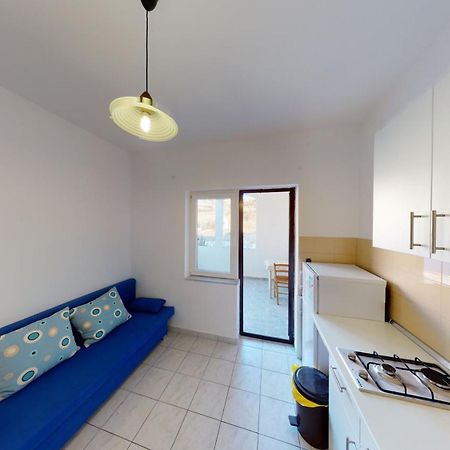 Apartments Riva Metajna Eksteriør bilde