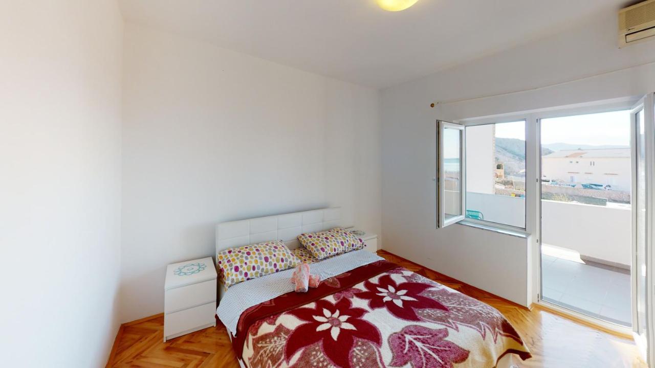 Apartments Riva Metajna Eksteriør bilde